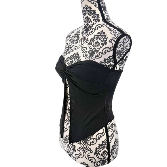 Edikted Black Twist Front Strapless Tube Top Small NWT Y2K Clubwear Streetwear - Picture 8 of 12